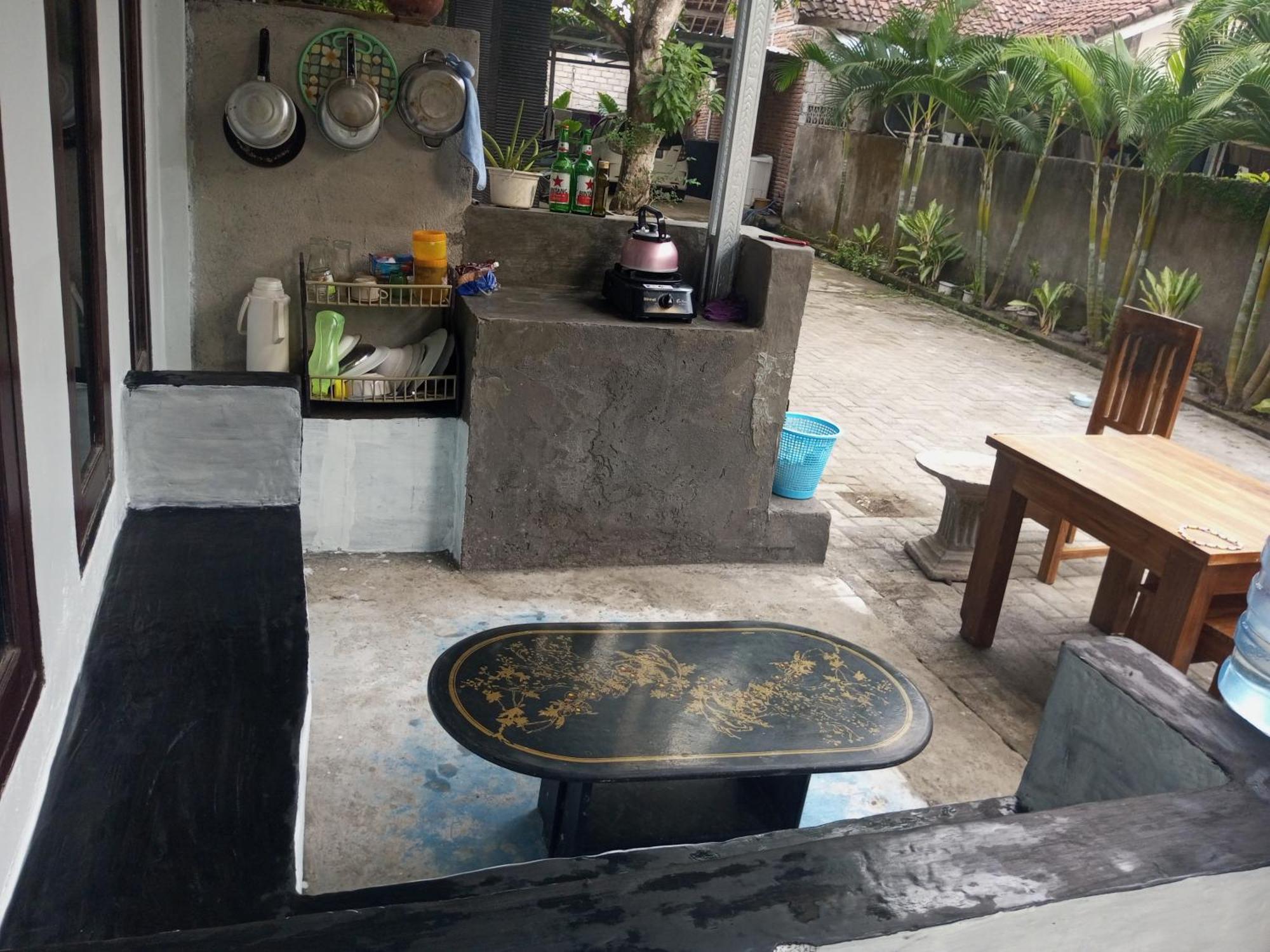 Kri Homestay Kuta  部屋 写真
