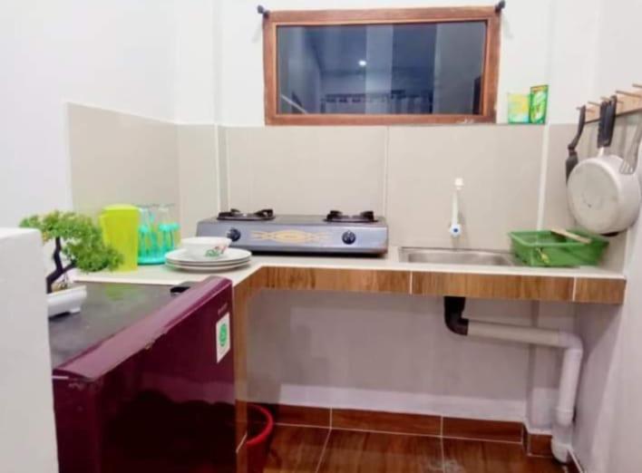 Kri Homestay Kuta  エクステリア 写真