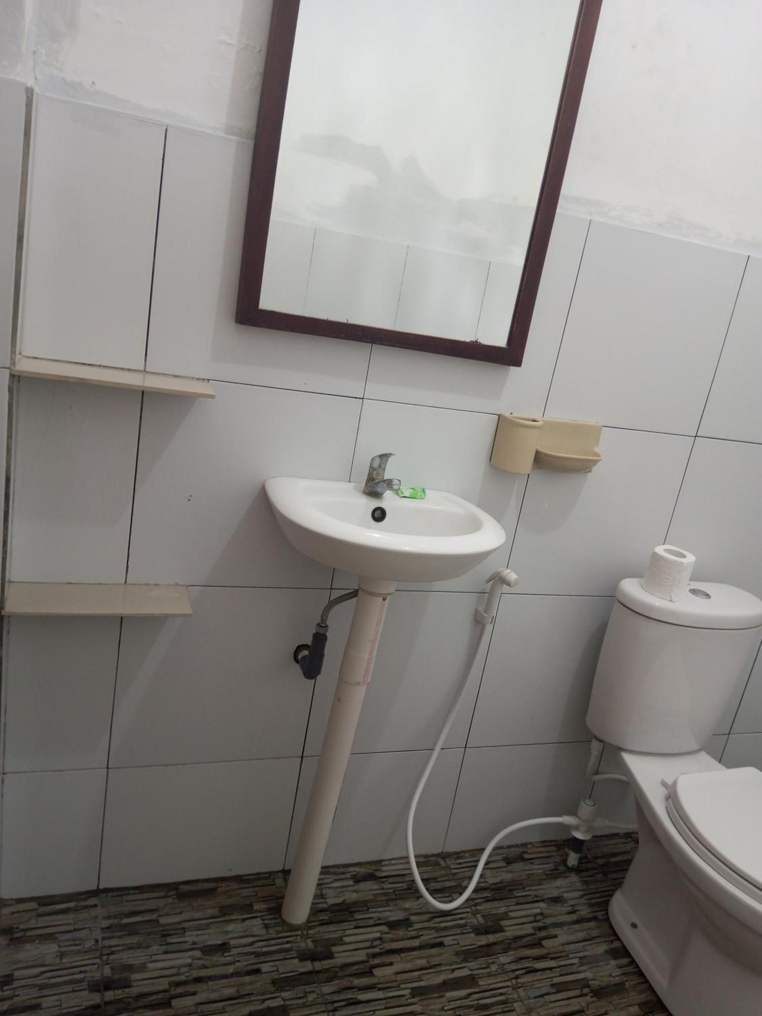 Kri Homestay Kuta  エクステリア 写真